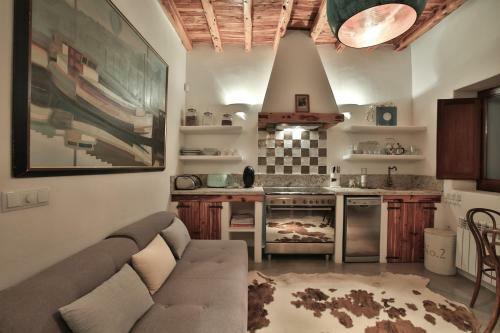 Villa Serras - San Antonio