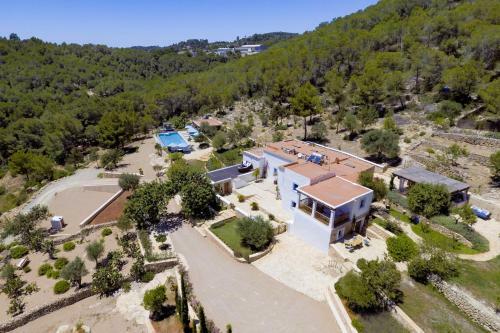 Villa Serras - San Antonio