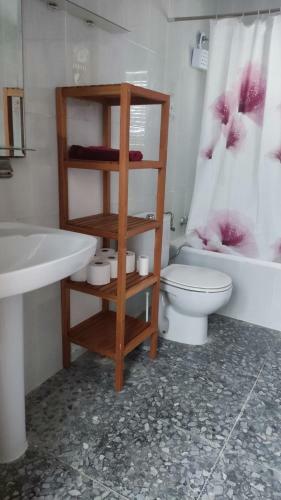 Casa Fuente Salobre�a