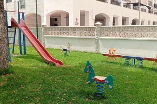 Apartamento Oasis Salomar 2000