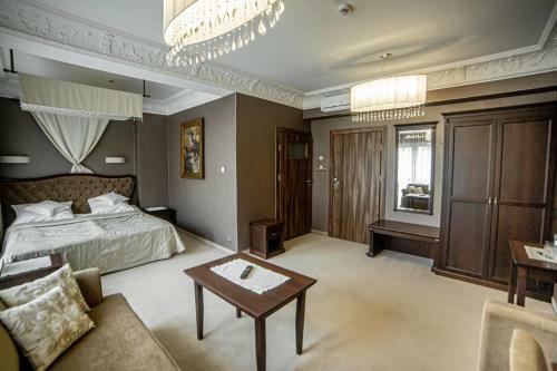 Hotel Zamek Dubiecko