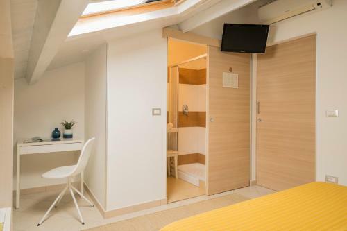 Civico 64 Bed & Breakfast In Mansarda