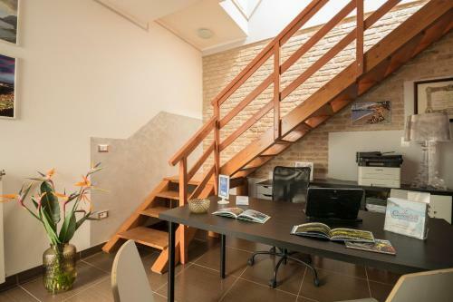 Civico 64 Bed & Breakfast In Mansarda
