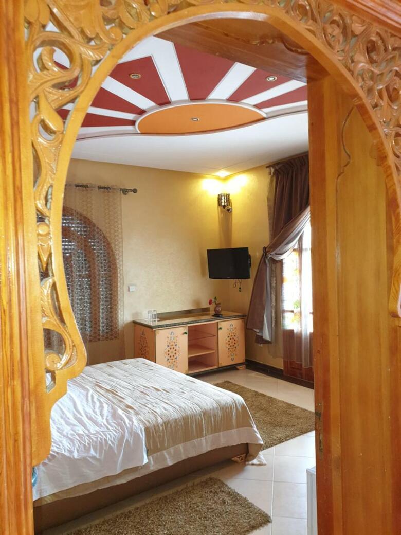Riad Noumidya