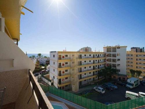 Marlenghi Apartments 412