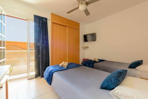 Apartamento Bonito D�plex Con Piscinas Junto A La Playa