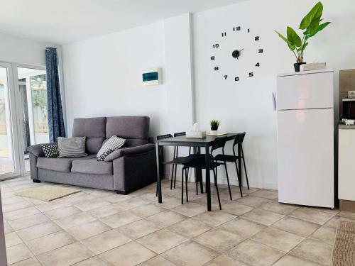 San Agustin Apartments , Close To The Beach, With Pool!