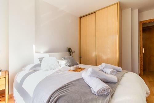 Cozy Apartment & Free Parking In Sabi�anigo