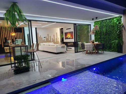 Villa Vip_ruidera_home