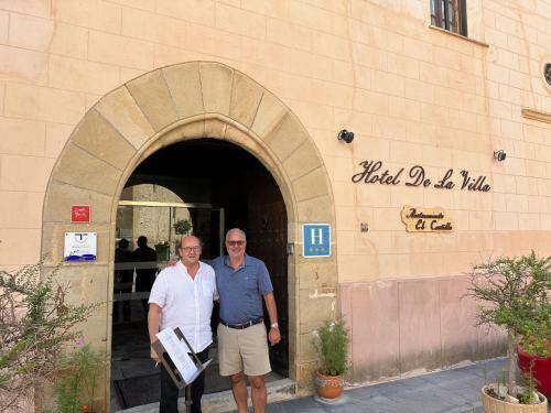 Hotel De La Villa
