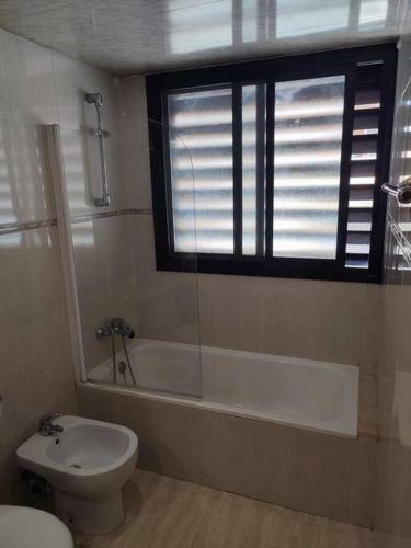 Apartamento Duplex Con Piscina En Rub�