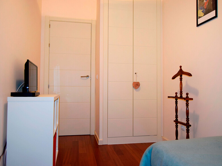 Apartamentos Las Margas Sabi��nigo 3000