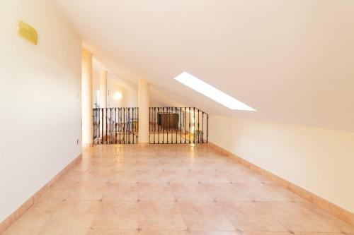 Global Properties, Chalet En Primera Linea De Playa Con Piscina Privada