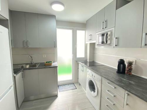 Apartamento Vivienda En Pleno Centro! Calle Doctrinos 3