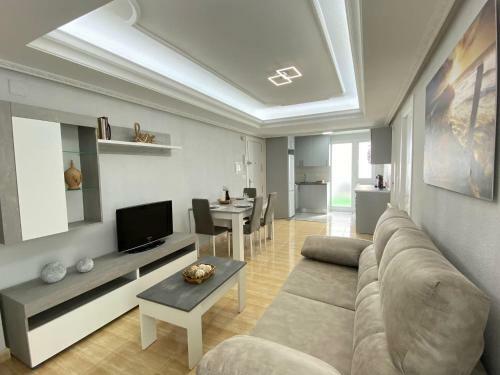 Apartamento Vivienda En Pleno Centro! Calle Doctrinos 3