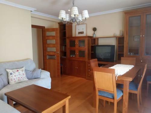 Apartamento Vivienda Familiar En Alfonso IX De Le�n