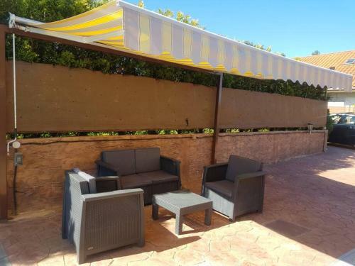 Chalet Con Piscina En O Rosal