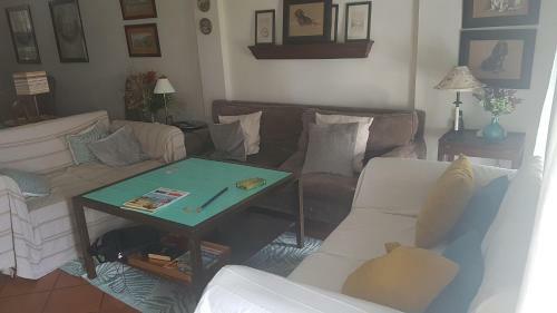 Casa Con Sierra Y Con Portugal