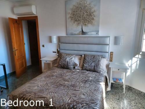 Lge 4 Bed Villa Own Pool 90 Mts Beach Sea Views