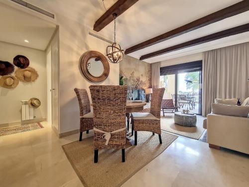 Roda Golf Bali Apartment - 2610