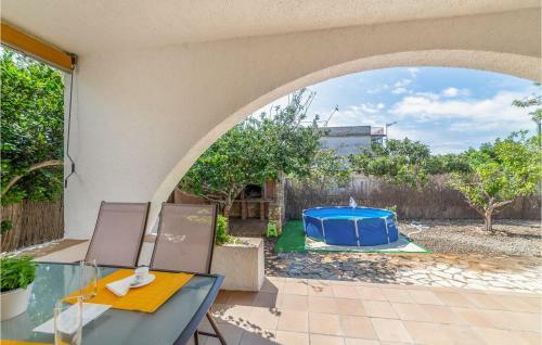 Beautiful Home In Roda De Bara With Wifi And 4 Bedrooms