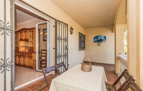 Cozy Home In Roda De Ber With Wi-fi