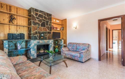 Cozy Home In Roda De Ber With Wi-fi