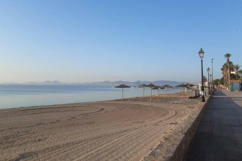 Spacious 3-bed Apartment In Roda