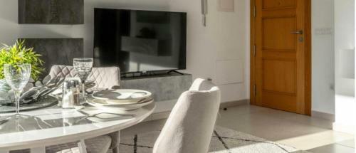Beautiful Two Bed Self Catering Apartment
