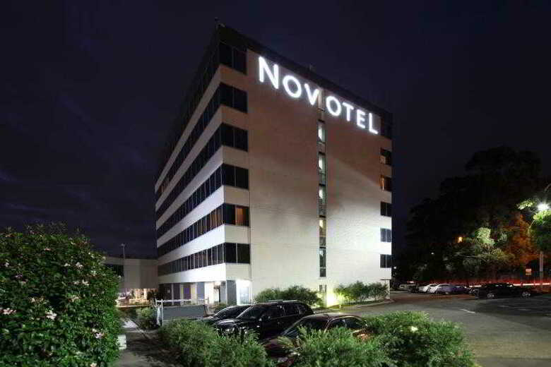 Hotel Novotel Sydney Rooty Hill
