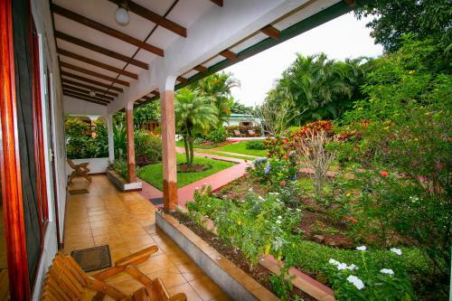Hotel La Rosa De America