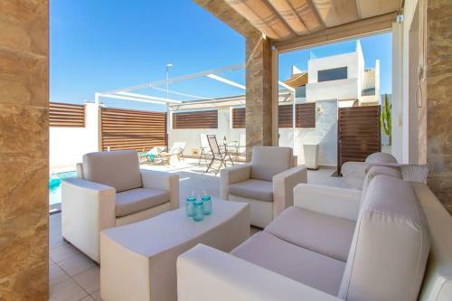 Villa Nina With Pool