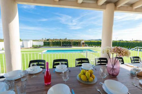 Villa Almost Heaven By Fidalsa