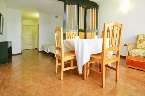 Apartamento Alboran Study
