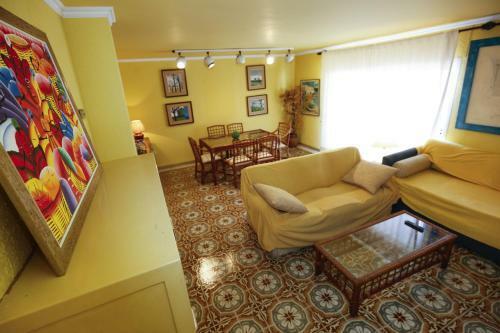 Cococha Villa Planet Costa Dorada