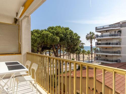 Apartment Miramar Nautic By Interhome