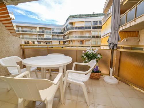 Apartment Barcelona 1 By Interhome