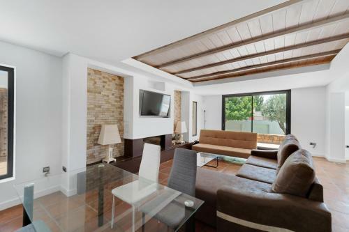 Villa Mateos
