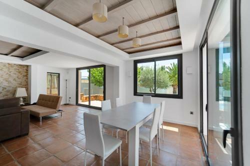 Villa Mateos