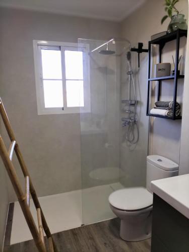 Chalet Adosado En Rinc�n