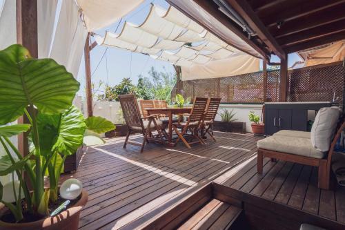 Apartamento The New Gurami Beach House