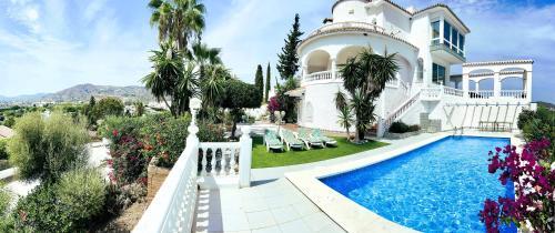 Villa Santa Maria