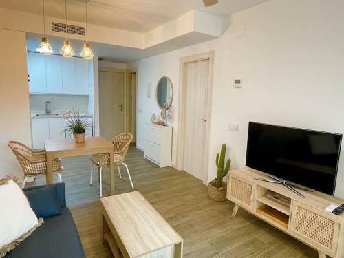 Lovely Beach Apartment