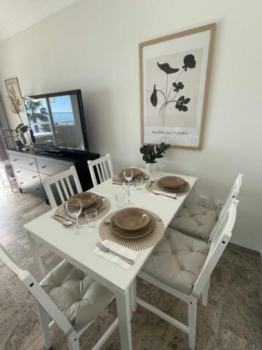 Apartamento Luminoso Piso Sobre El Mar Mediterr�neo By Centric