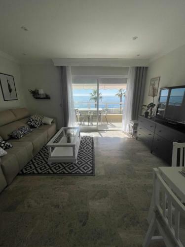 Apartamento Luminoso Piso Sobre El Mar Mediterr�neo By Centric