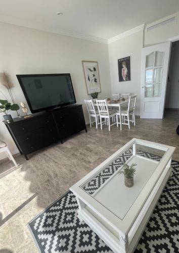Apartamento Luminoso Piso Sobre El Mar Mediterr�neo By Centric