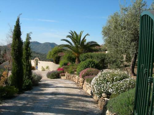 Villa La Molina Del Olivar - Peaceful Location