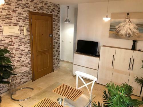 Precioso Apartamento A 50 Metros De La Playa