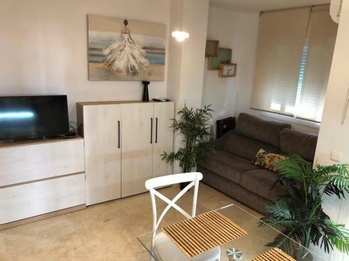 Precioso Apartamento A 50 Metros De La Playa