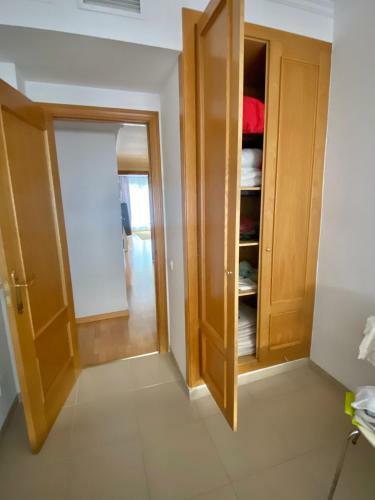 Hostal Roni Rooms